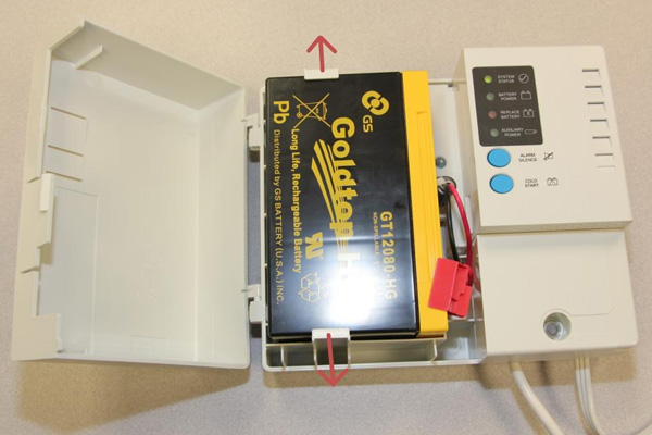 UPS-1232 how to remove battery