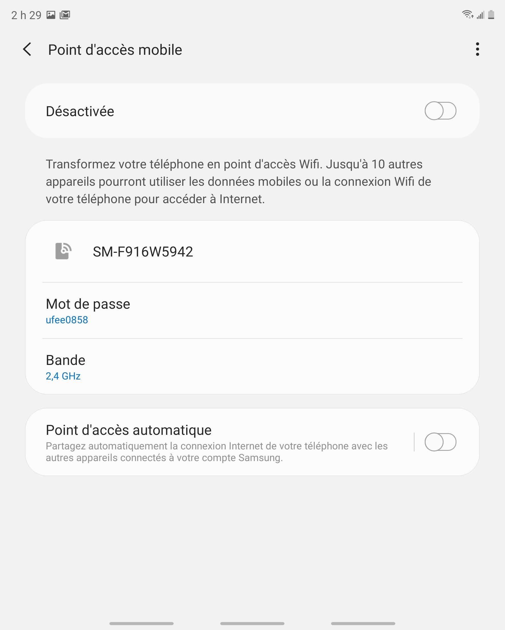 Touchez lʼicône Menu.