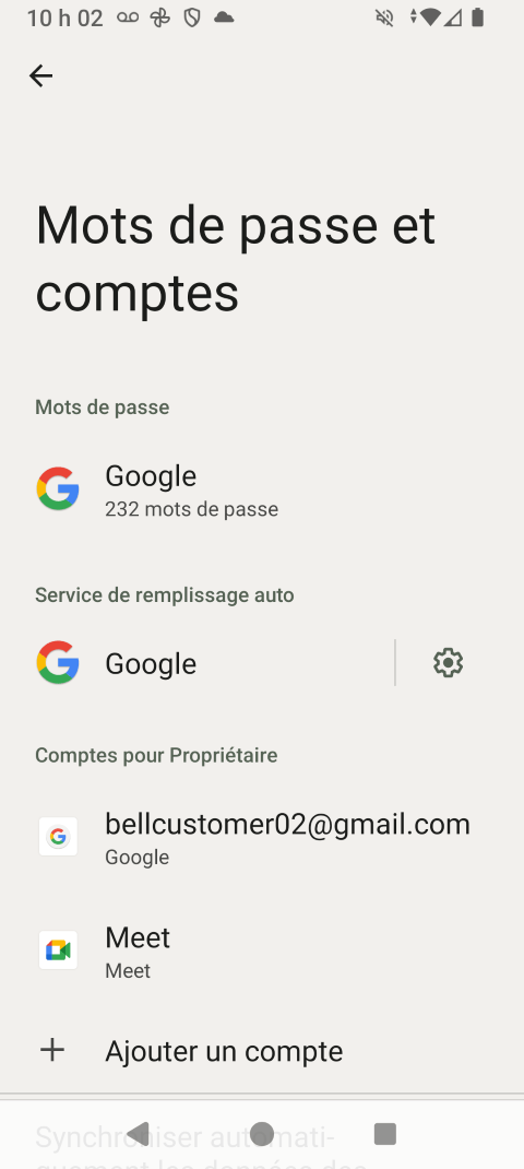 Touchez Ajouter un compte.