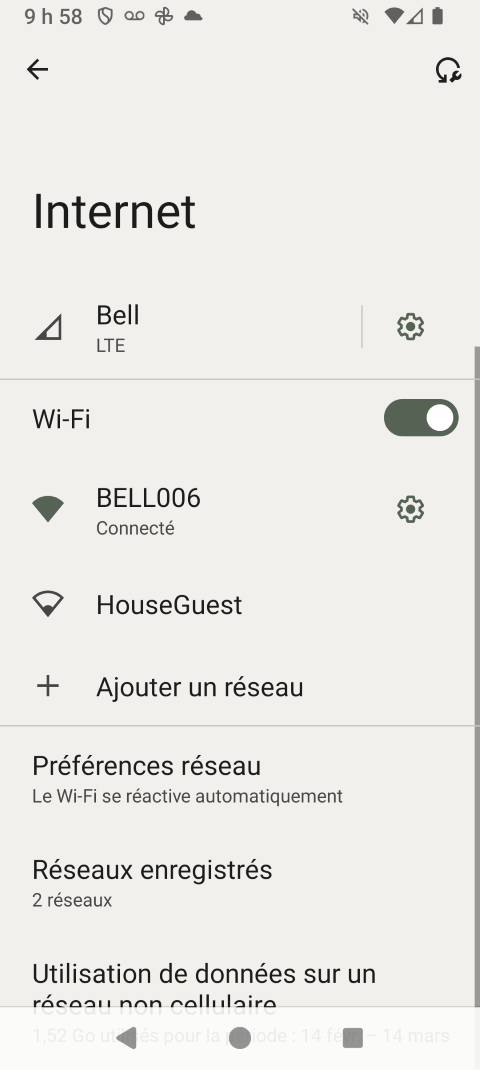 Le téléphone est connecté au réseau Wi-Fi.
