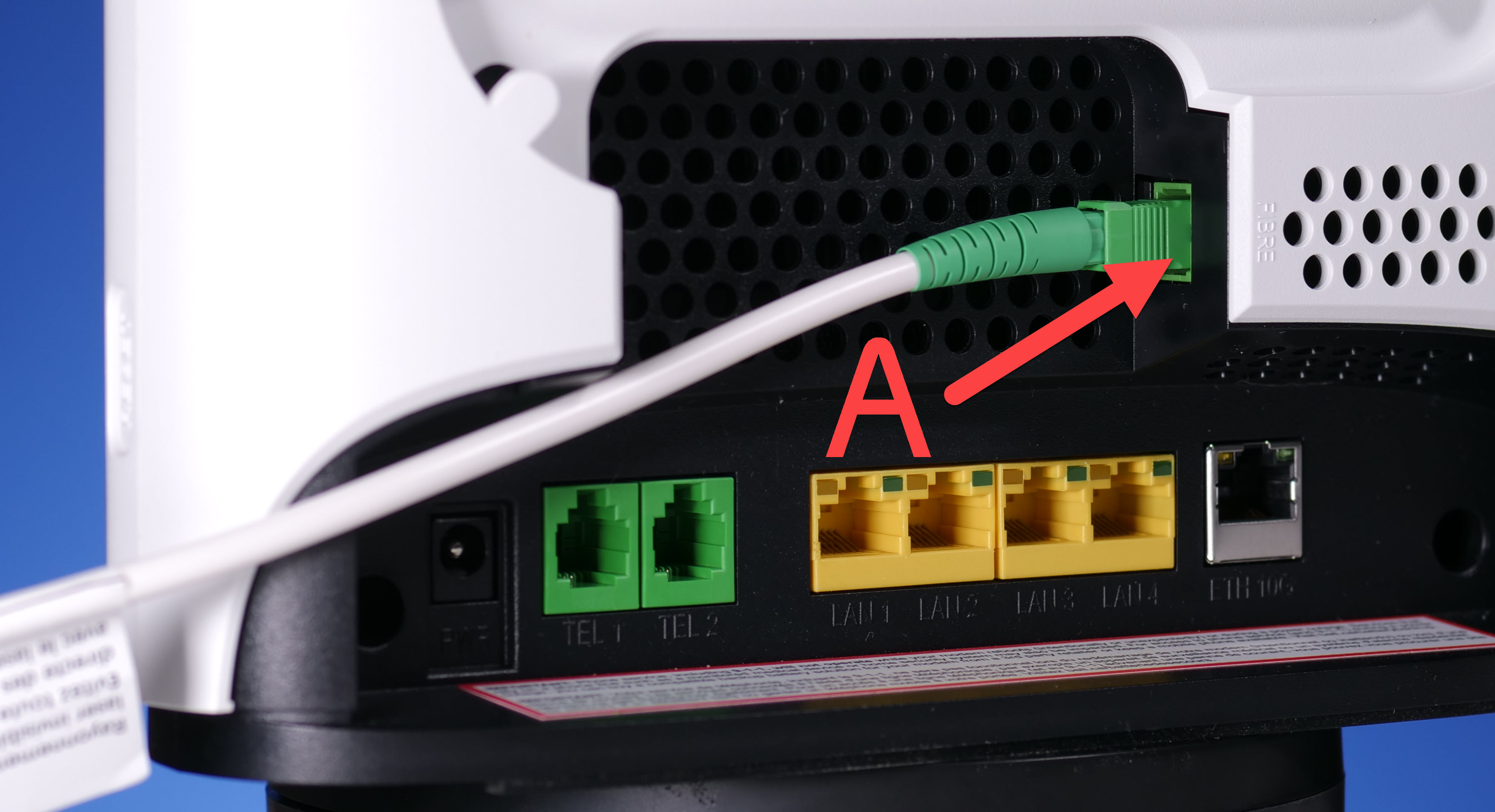 Image of GigaHub Rear Fibre Connected